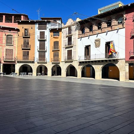 Apartamentos Angelus Plaza Mayor De Graus Extérieur photo